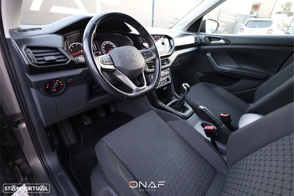 VW T-Cross - 17