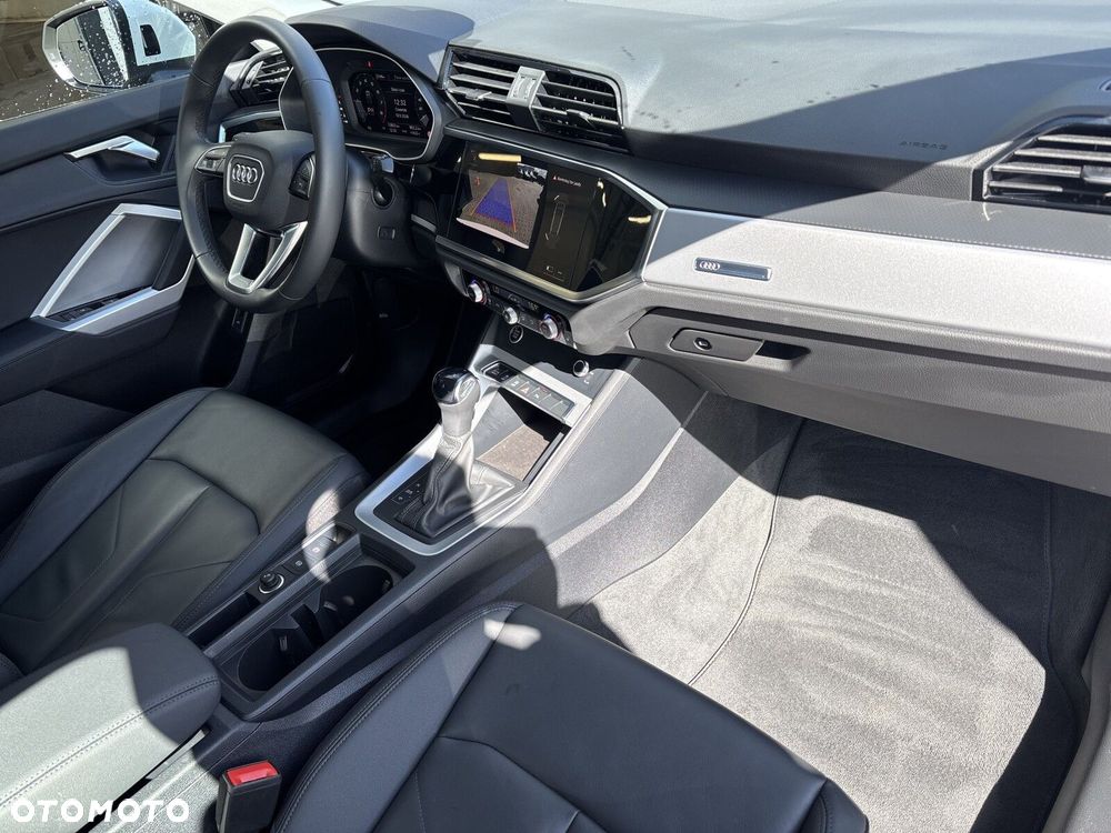 Audi Q3 Sportback - 26