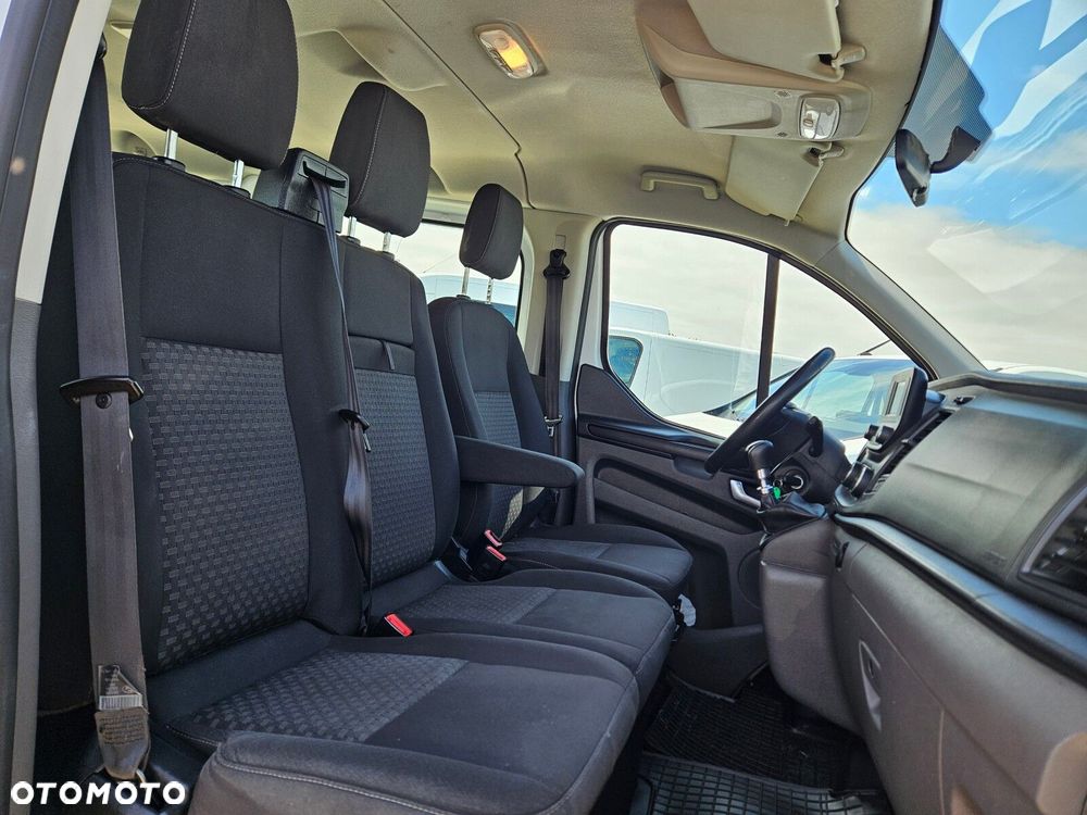 Ford Transit Custom - 28