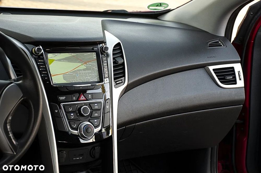 Hyundai i30 1.4 Comfort - 25