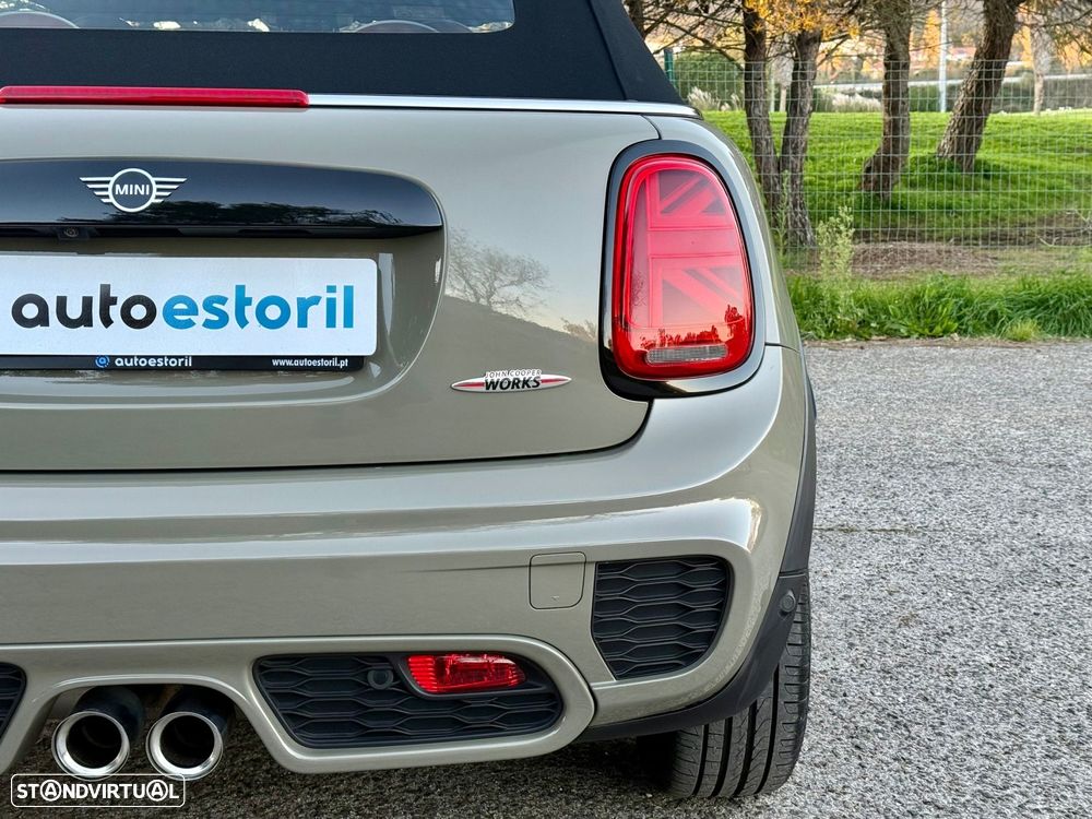 MINI Cabrio John Cooper Works Auto Desportiva - 20