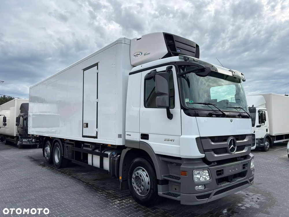 Mercedes-Benz Actros 2541 Sypialka 22 Europalety - 5
