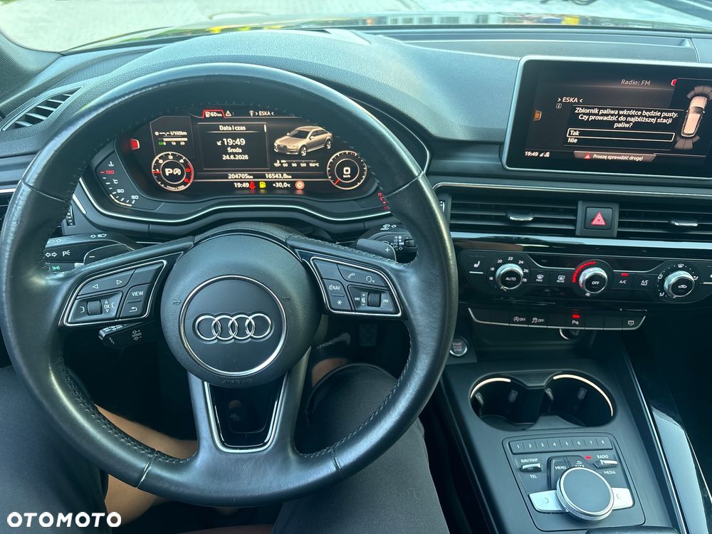 Audi A4 Avant 2.0 TDI ultra S tronic sport - 32