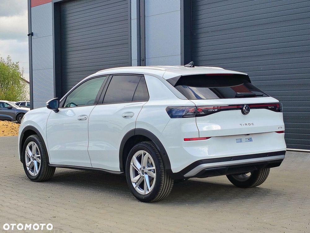 Volkswagen T-Roc - 6