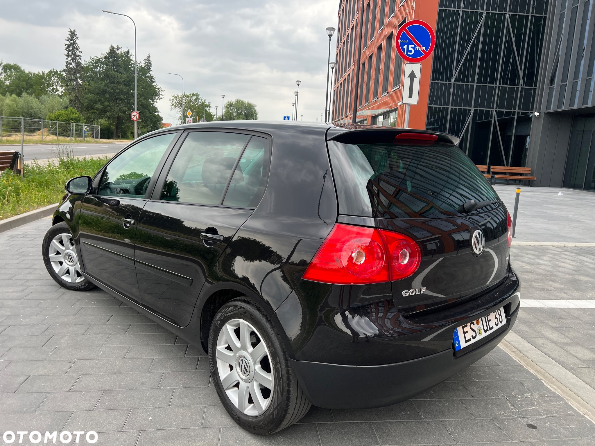 Volkswagen Golf V 1.6 Trendline - 4