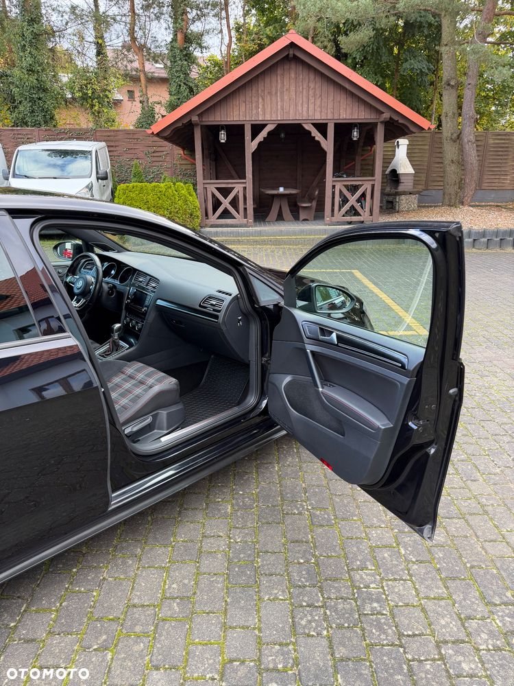 Volkswagen Golf 2.0 TSI BMT GTI Performance DSG - 30