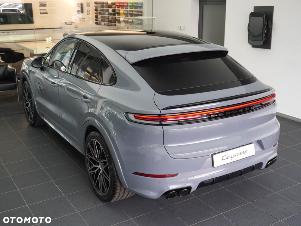 Porsche Cayenne Black Edition - 18