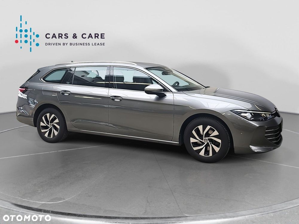 Volkswagen Passat - 7