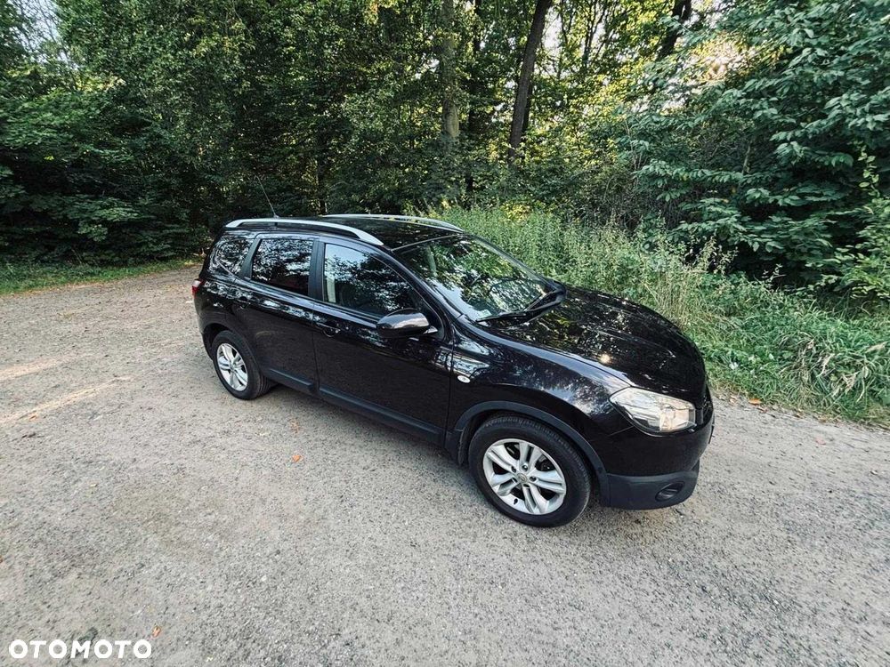 Nissan Qashqai+2 - 2