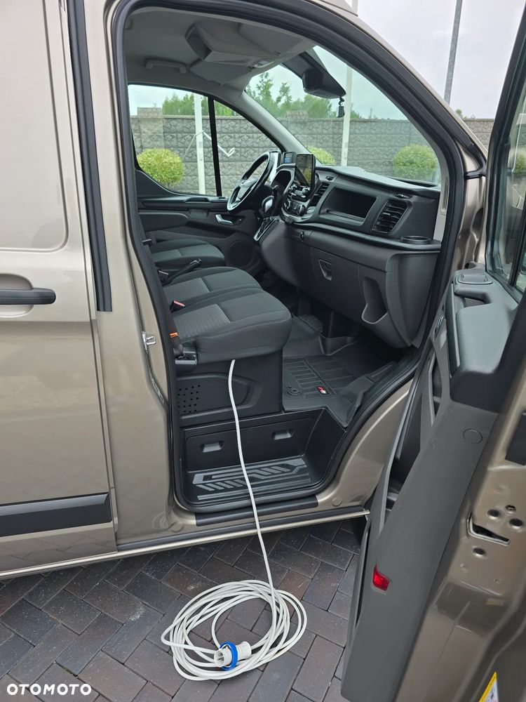 Ford TRANSIT CUSTOM CHŁODNIA +FUNKCJA GRZANIA + PODŁONCZENIE NA POSTOJU 230V  MODEL L2H2 340L-170 AUTOMAT 48 Tyś km SERWIS ASO FORD DO OSTATNIEGO Km SALON POLSKA BOGATA OPCJA WYPOSAŻENIA AUTOMAT KAMERA COFANIA + CZUJNIKI COFANIA LEDY METALIK ASYSTENTY KIEROWCY - 35