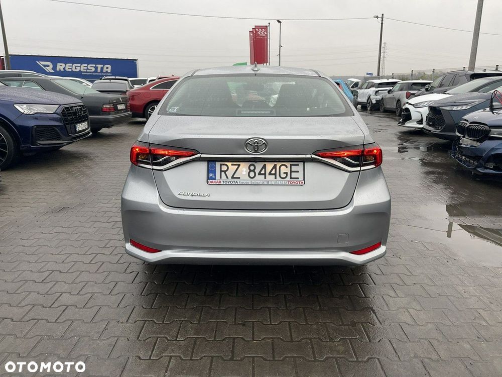 Toyota Corolla 1.5 Comfort - 3