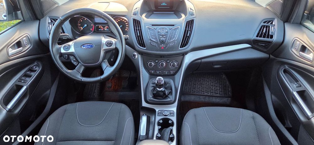 Ford Kuga 2.0 TDCi 4WD Titanium - 5