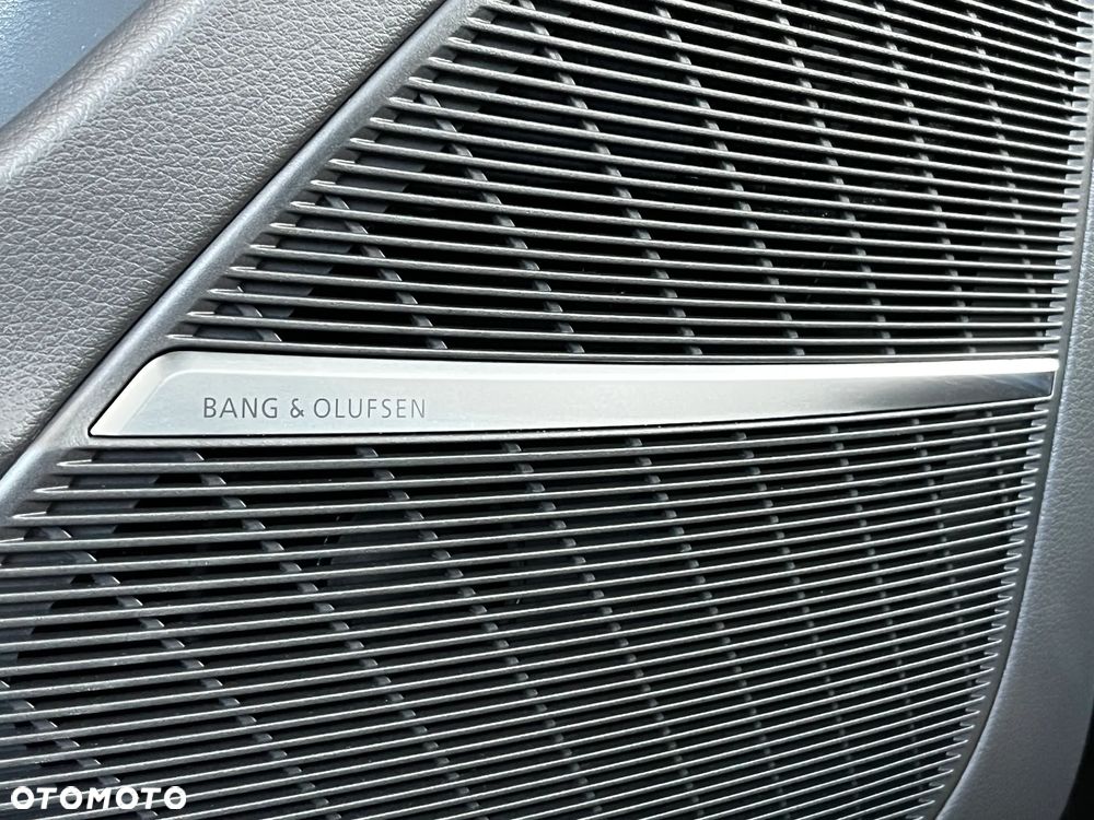 Audi Q8 TFSI e PHEV 290 kW Quattro Tiptronic - 14