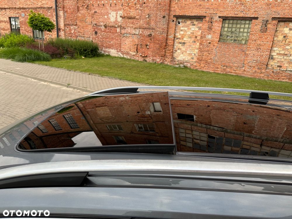 Volvo XC 90 T6 AWD Momentum 7os - 26
