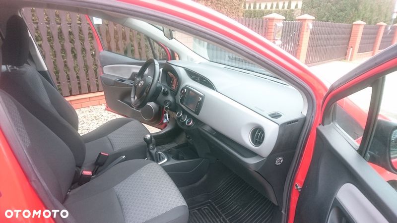 Toyota Yaris - 9