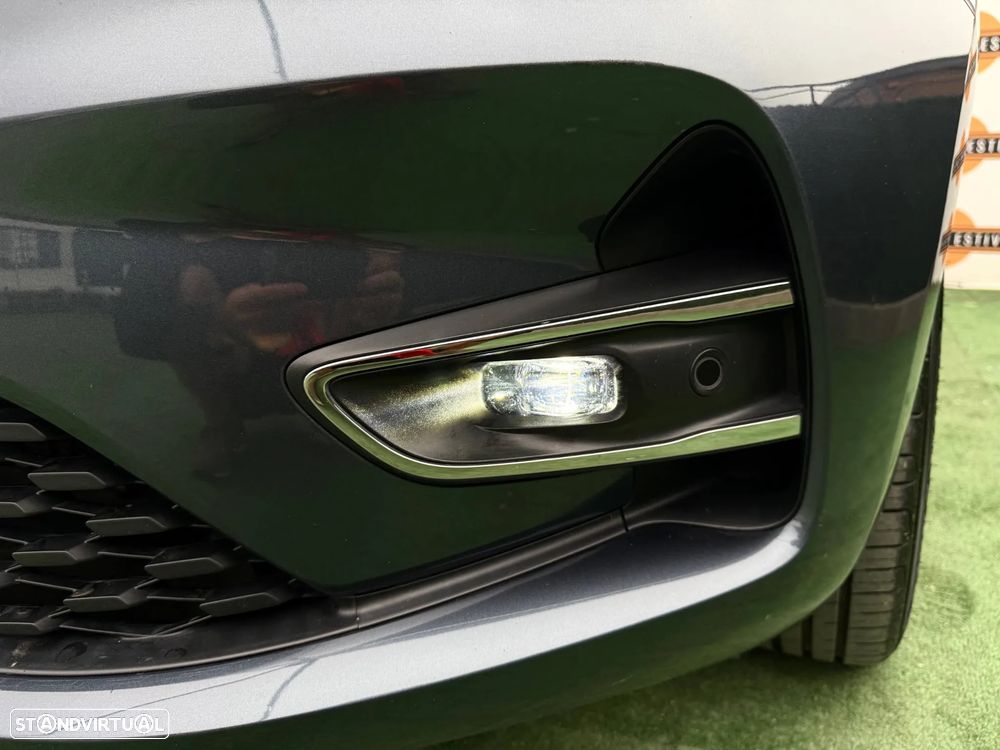 Renault Zoe (c/ Bateria) Zen 50 - 24