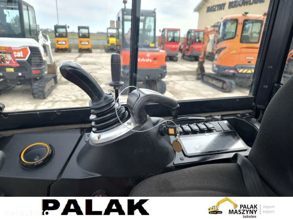 JCB Mini koparka JCB 15C-1  , 2021 rok - 12