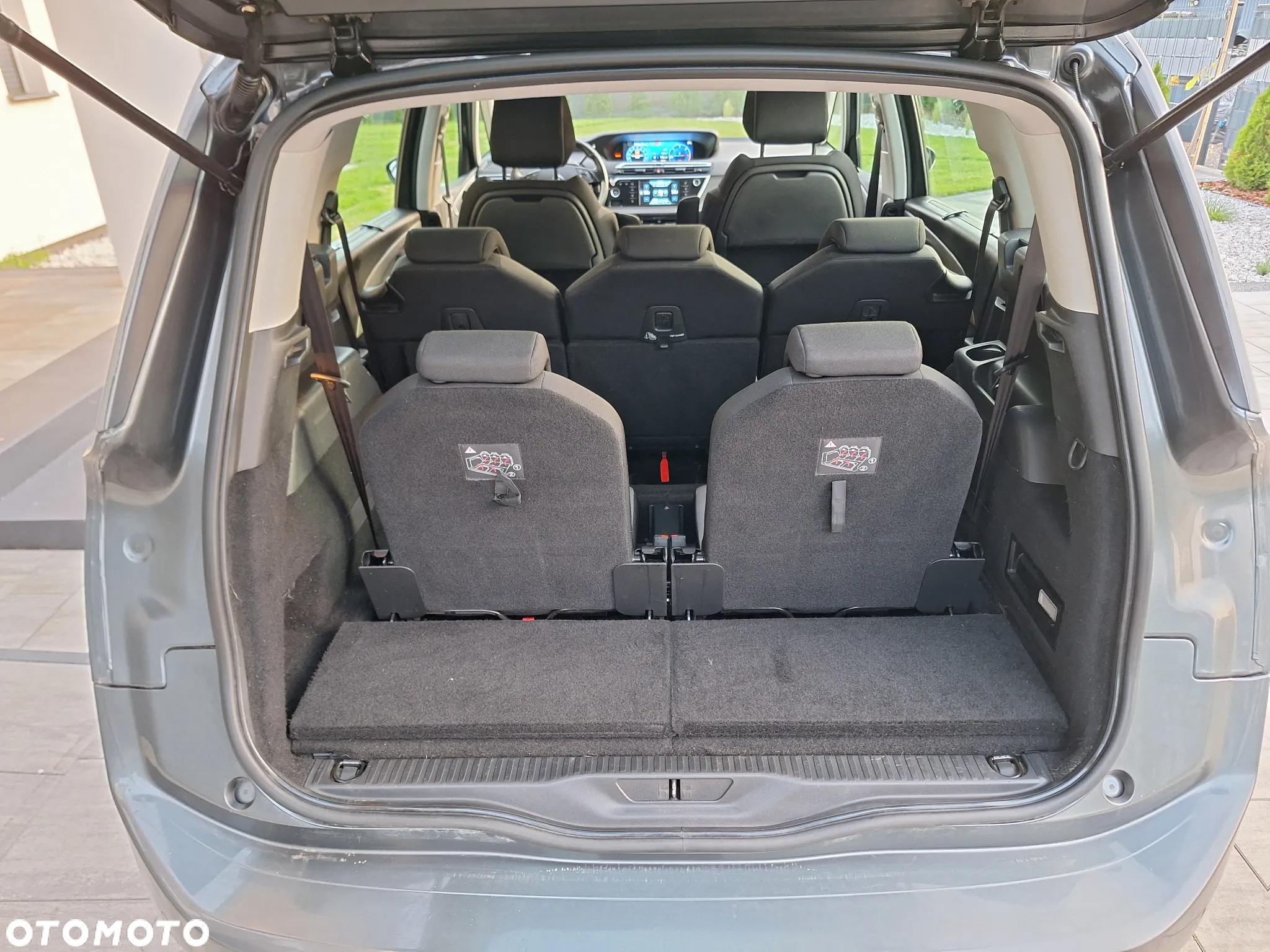 Citroën C4 Grand Picasso - 12