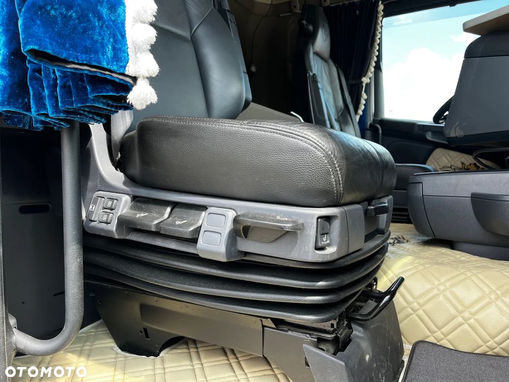 Scania R450 BEZ EGR/TOPLINE/SPROWADZONA Z FRANCJI/CAŁA NA PODUSZKACH/ALU FELGI/PTO/LODÓWKA/ - 19
