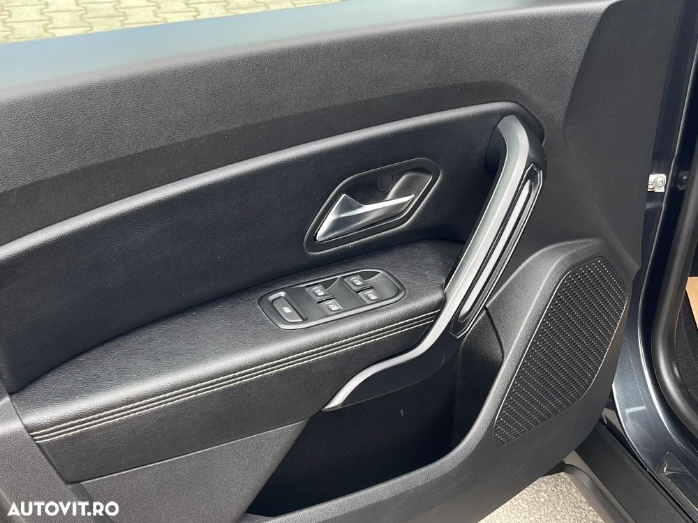 Dacia Duster 1.5 dCi 4x2 Prestige - 24