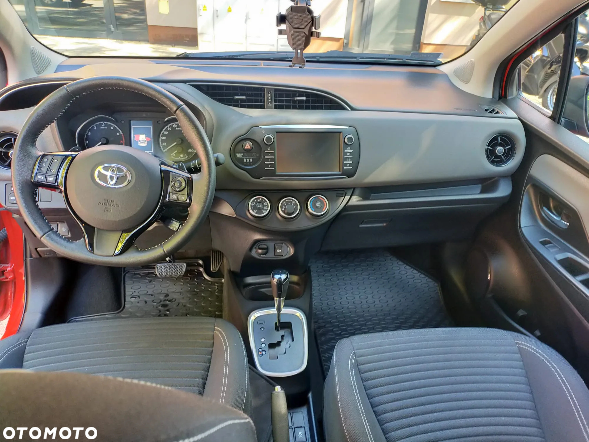 Toyota Yaris - 9