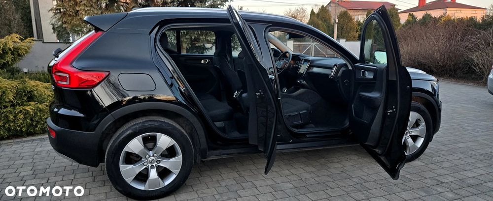 Volvo XC 40 D3 Momentum - 11