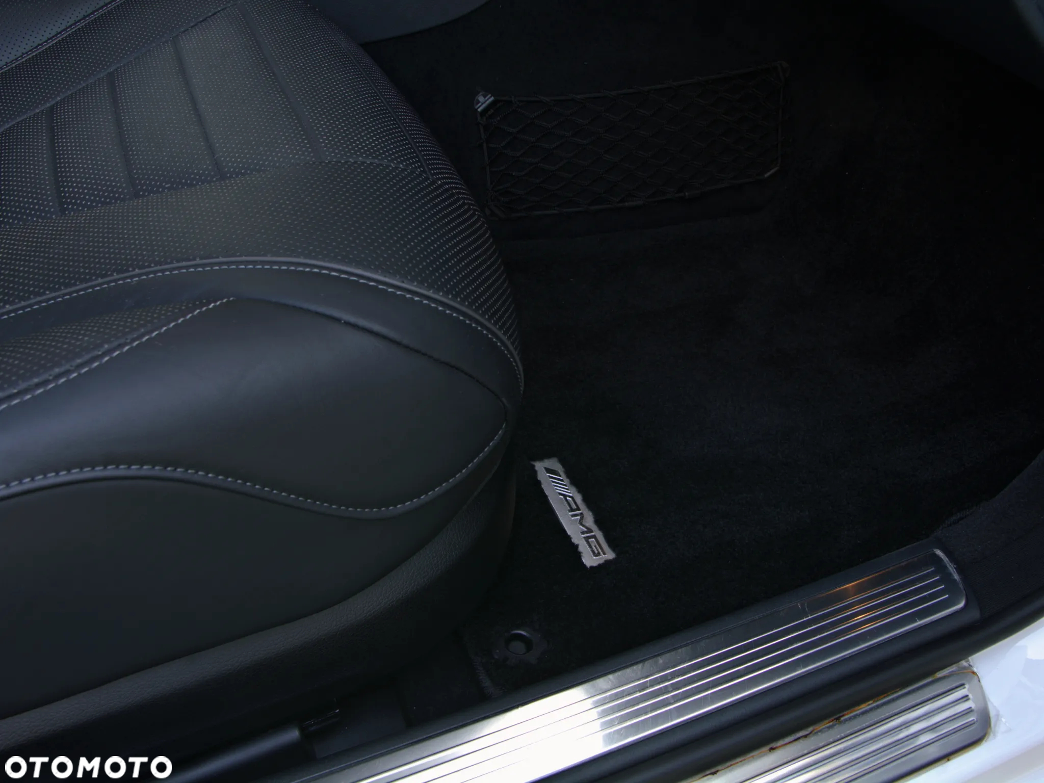 Mercedes-Benz Klasa S 560 4-Matic L 9G-TRONIC - 29