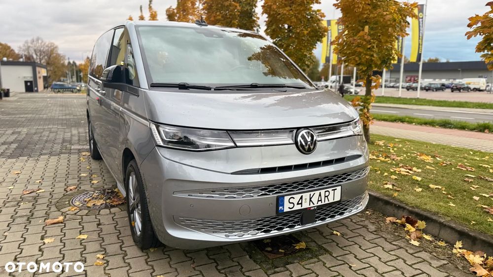 Volkswagen Multivan - 21