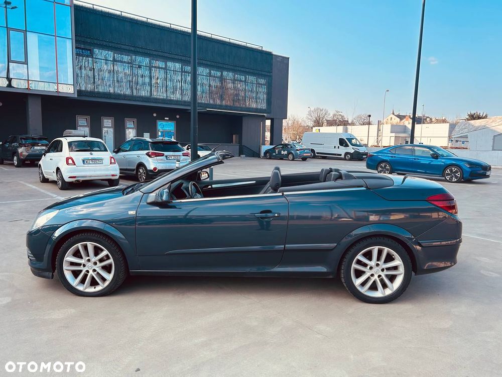 Opel Astra 1.9 CDTI DPF Cosmo - 3