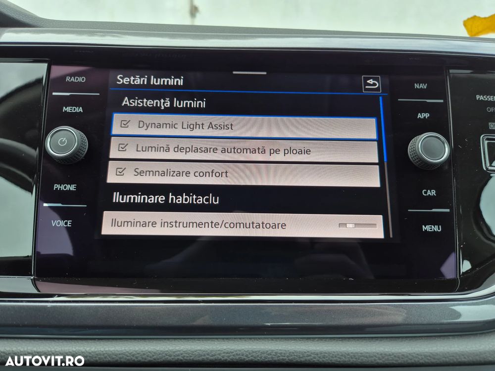 Volkswagen Polo 1.0 TSI Style - 23