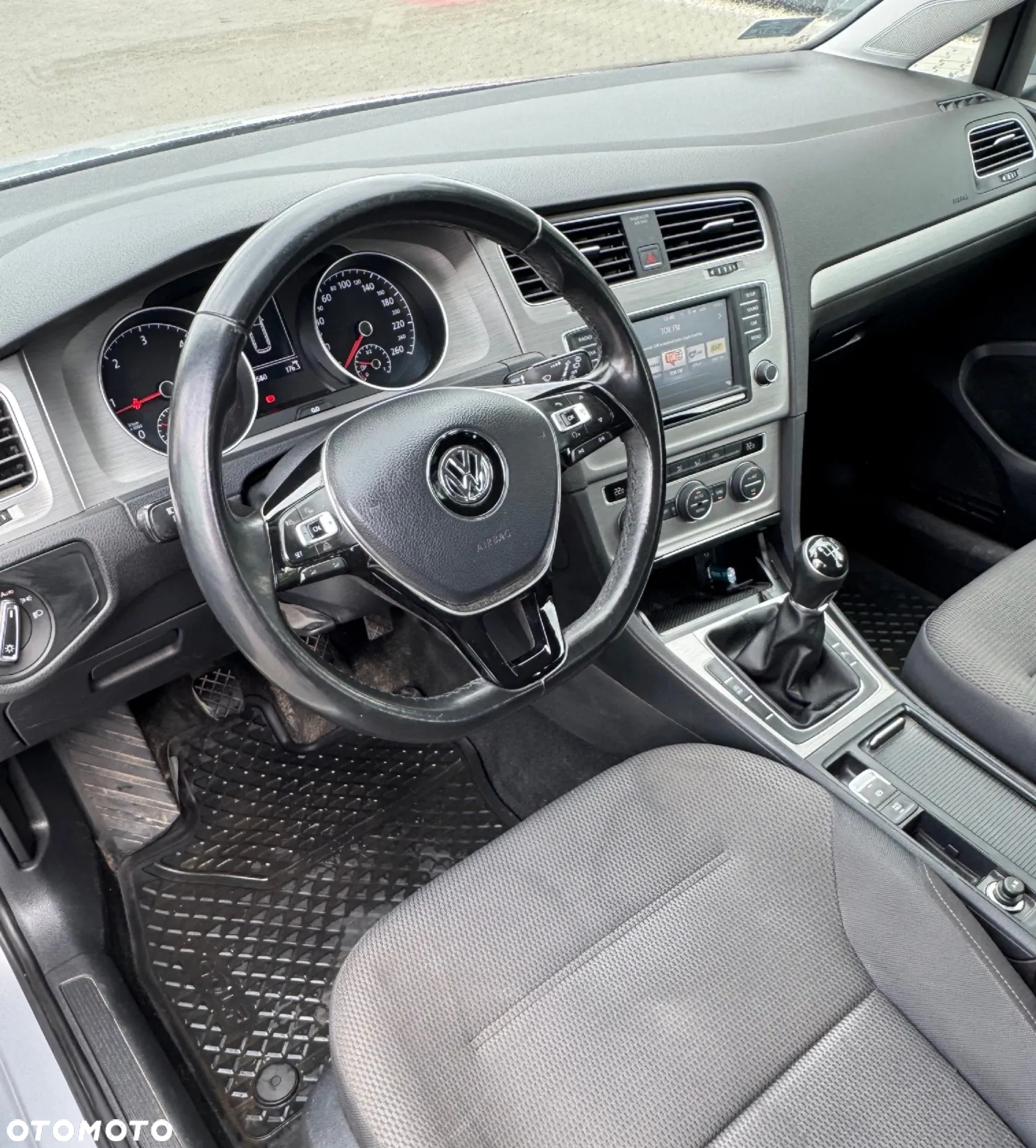 Volkswagen Golf VII 1.6 TDI BMT Comfortline - 8