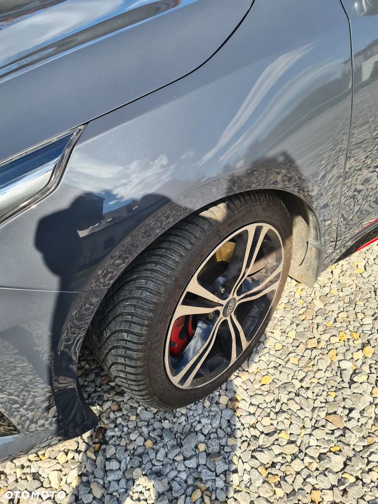 Kia ProCeed 1.6 T-GDI GT DCT - 12