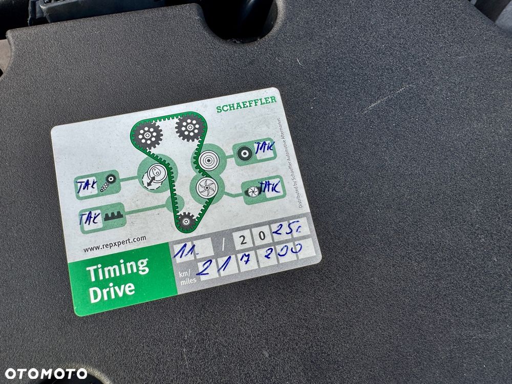 Audi A4 Avant 2.0 TDI DPF clean diesel S line Sportpaket - 20