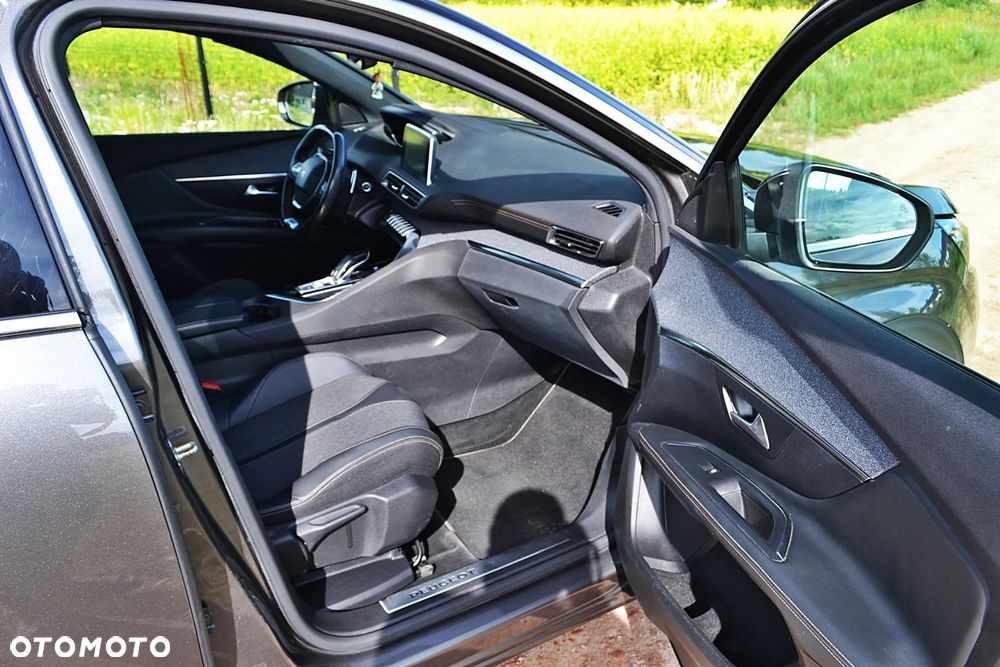 Peugeot 3008 1.5 BlueHDi GT S&S EAT8 - 20