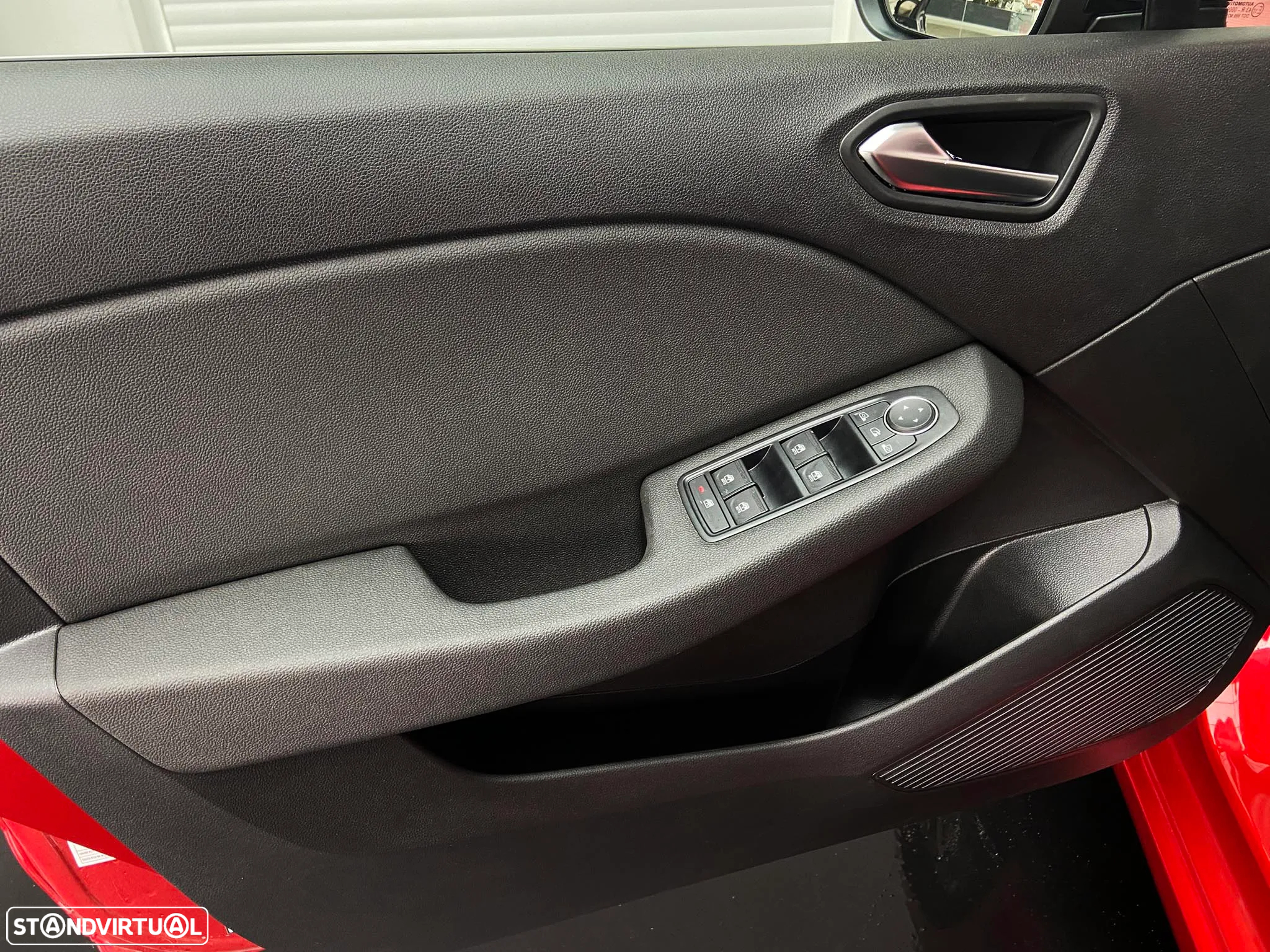 Mitsubishi Colt 1.0 MPI-T Launch Edition - 7