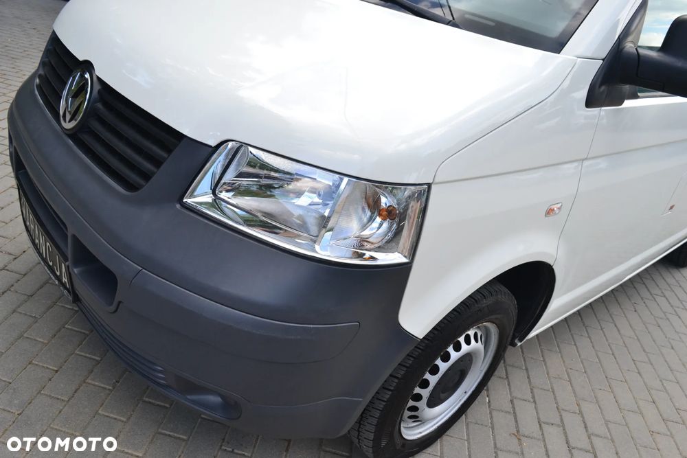 Volkswagen Transporter - 24