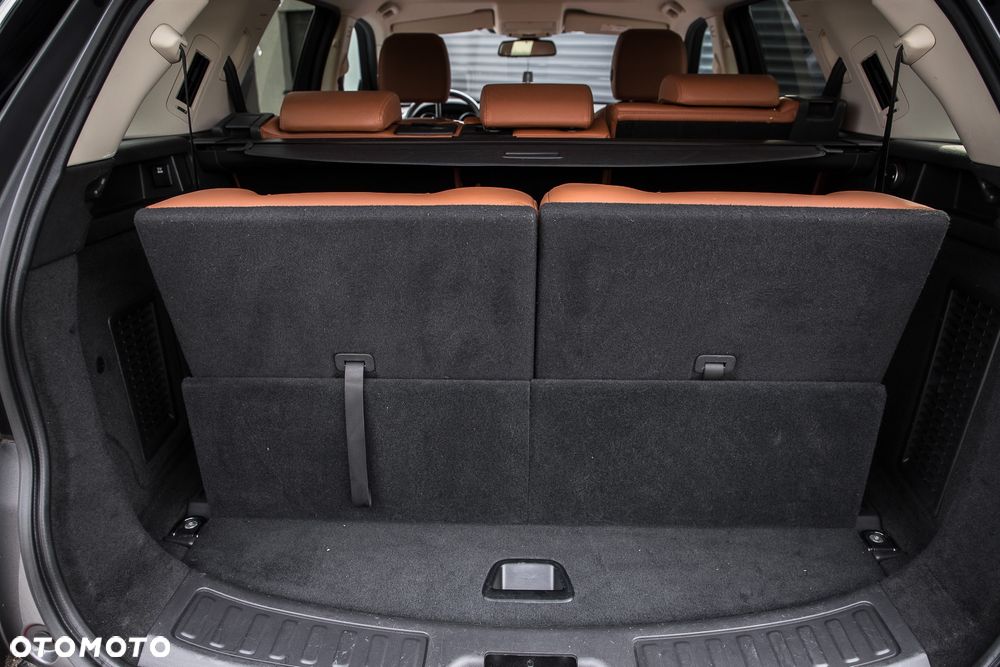 Land Rover Discovery - 29
