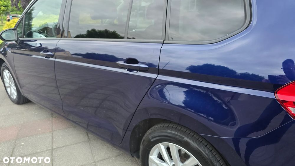 Volkswagen Touran - 6