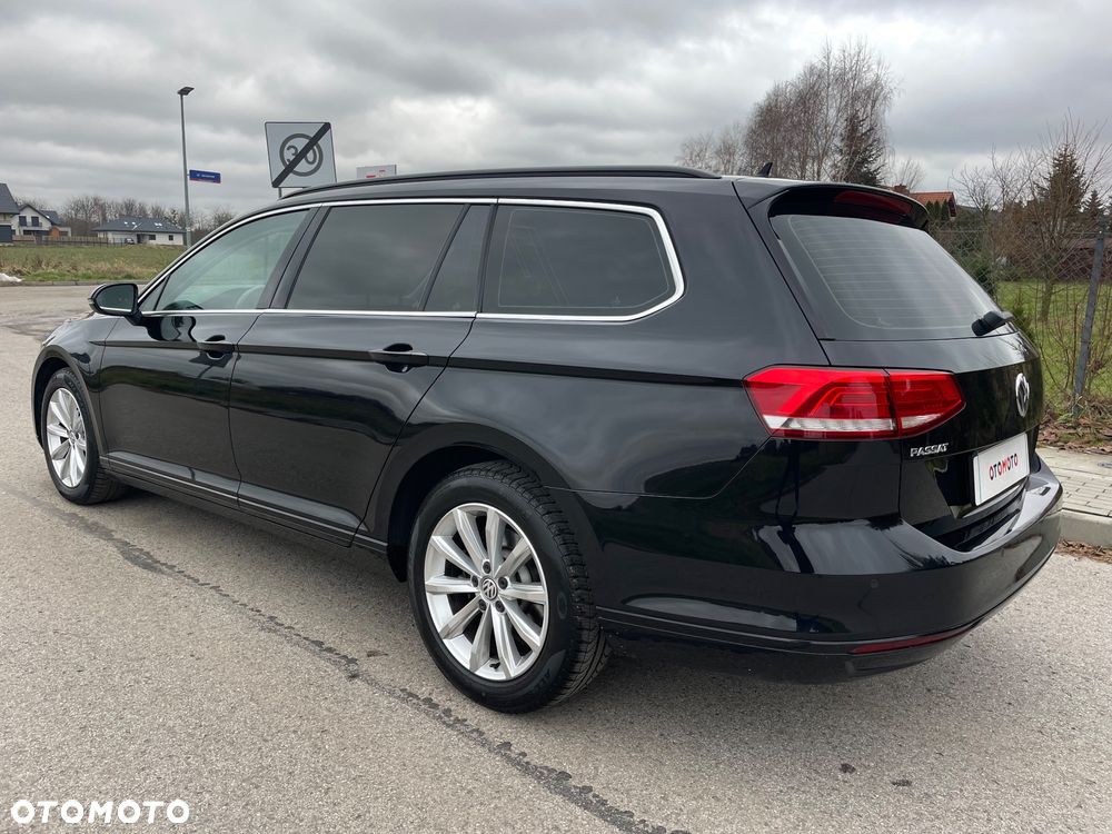 Volkswagen Passat 2.0 TDI DSG (BlueMotion Technology) Comfortline - 27
