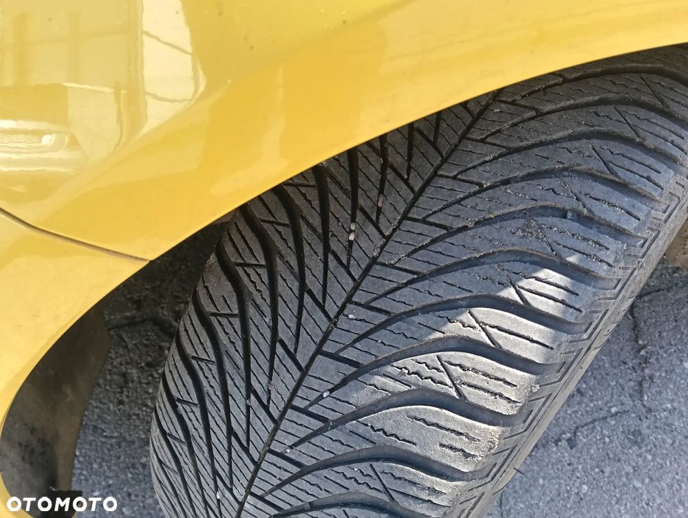 Opel Adam 1.2 Black Link - 18