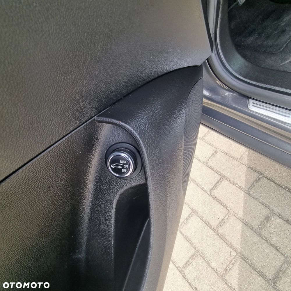 Opel Insignia 2.0 BiTurbo CDTI ecoFLEX Start/Stop Sport - 13