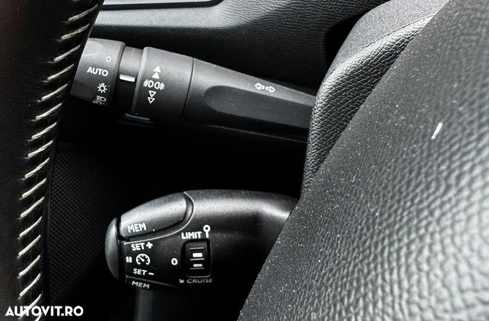 Peugeot 308 PureTech 110 Stop & Start Style - 33