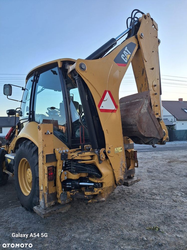 Caterpillar 428F - 5