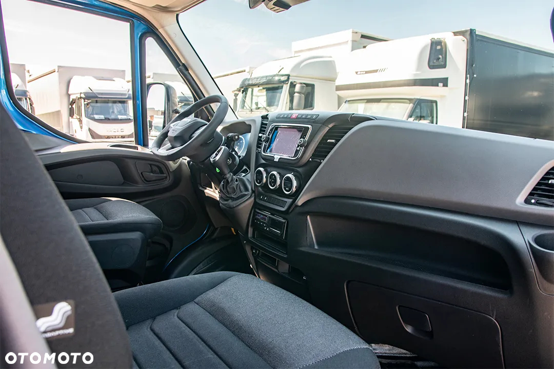 Iveco Daily 70C18HA8/P Hi-Matic Autolaweta 180KM - 36
