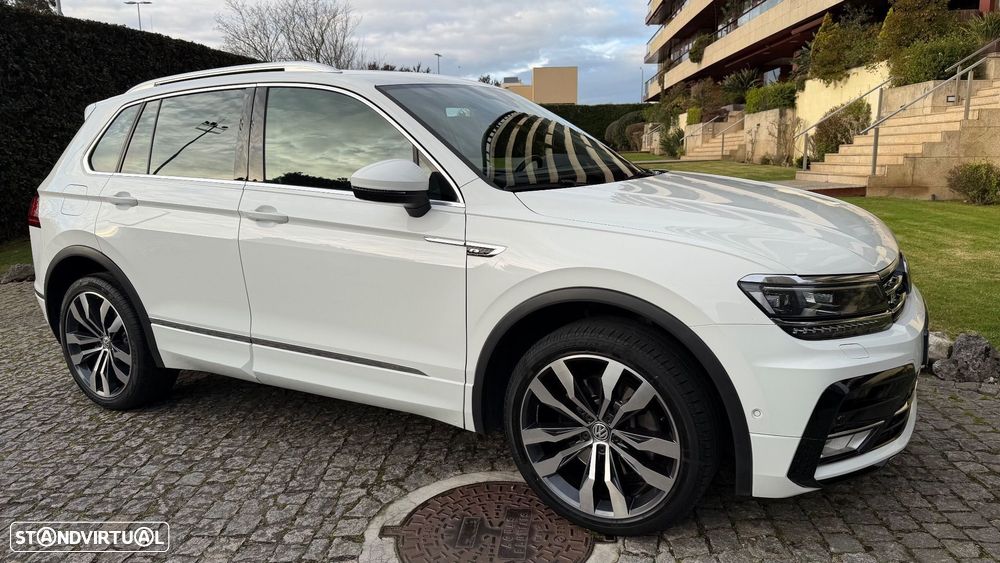 VW Tiguan 2.0 TDI R-Line DSG 4Motion - 1