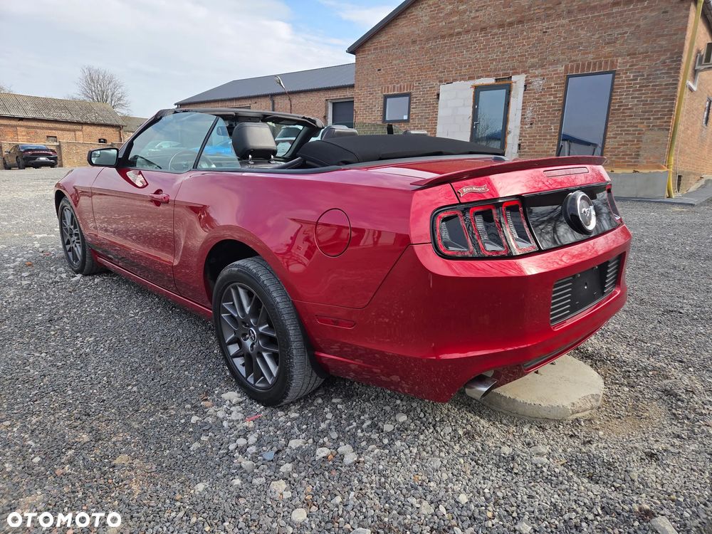 Ford Mustang 3.7 V6 Premium - 21