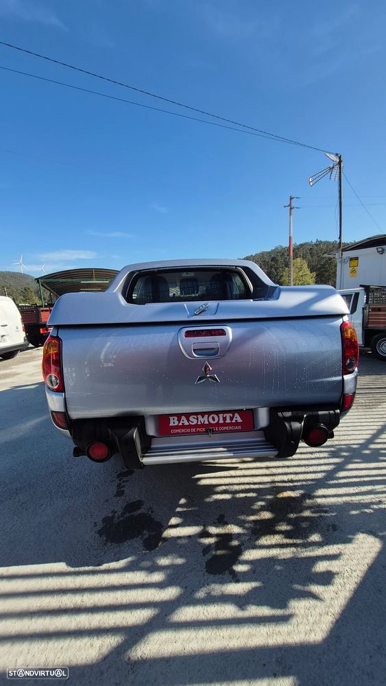 Mitsubishi L200 2.5 TD CD Dakar Full Box - 6