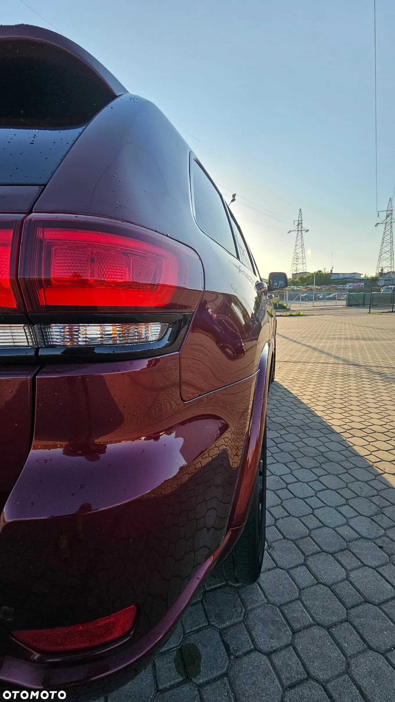 Jeep Grand Cherokee - 9