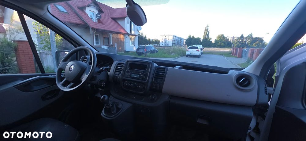 Renault Trafic - 10