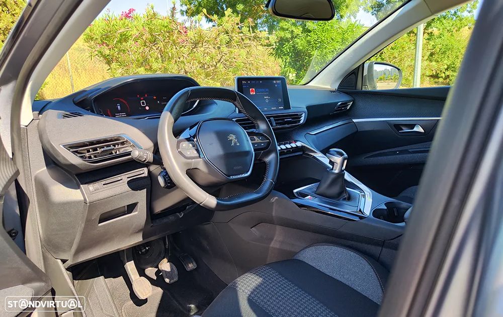 Peugeot 3008 1.5 BlueHDi Active - 15